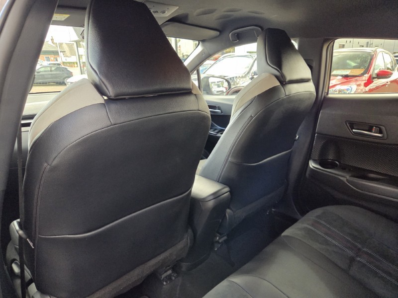 2022 (22) TOYOTA C-HR 1.8 Hybrid GR Sport 5dr CVT 5827127