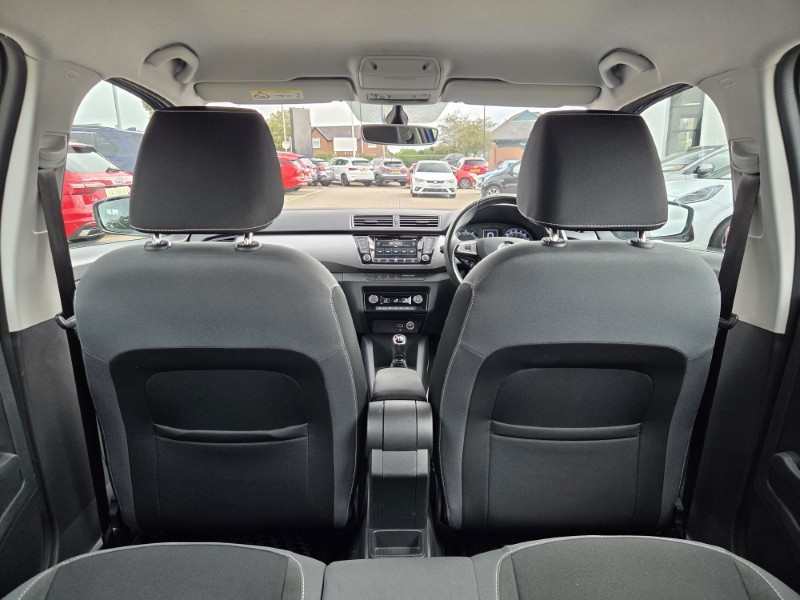 2020 (20) SKODA FABIA 1.0 TSI 110 SE L 5dr 5785546