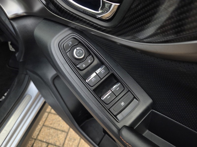 2018 (68) SUBARU XV 2.0i SE Premium 5dr Lineartronic 5785601