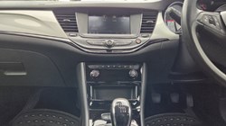 2021 (21) VAUXHALL ASTRA 1.2 Turbo 145 SRi 5dr 5785770