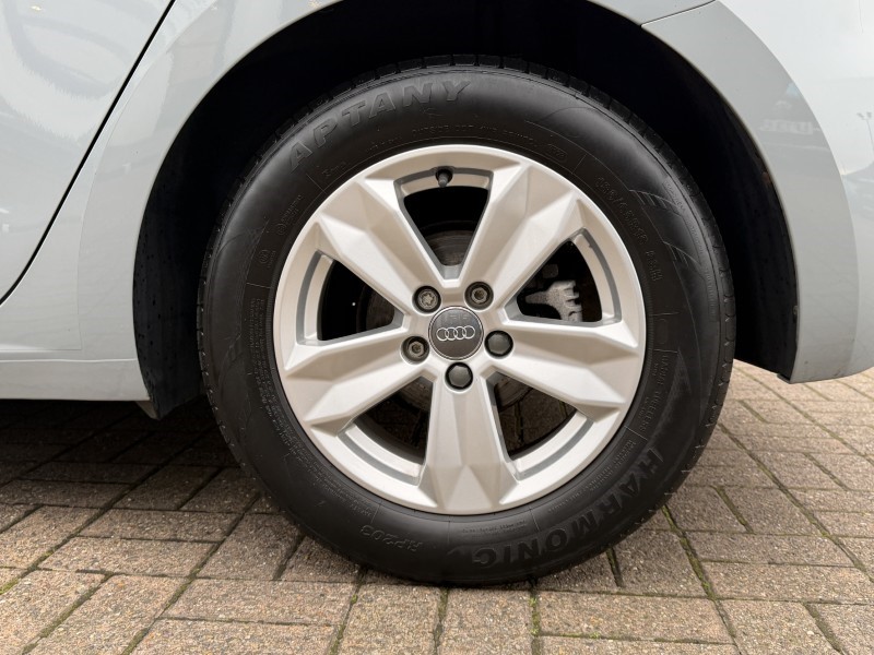 2019 (69) AUDI A1 30 TFSI Technik 5dr 5804247