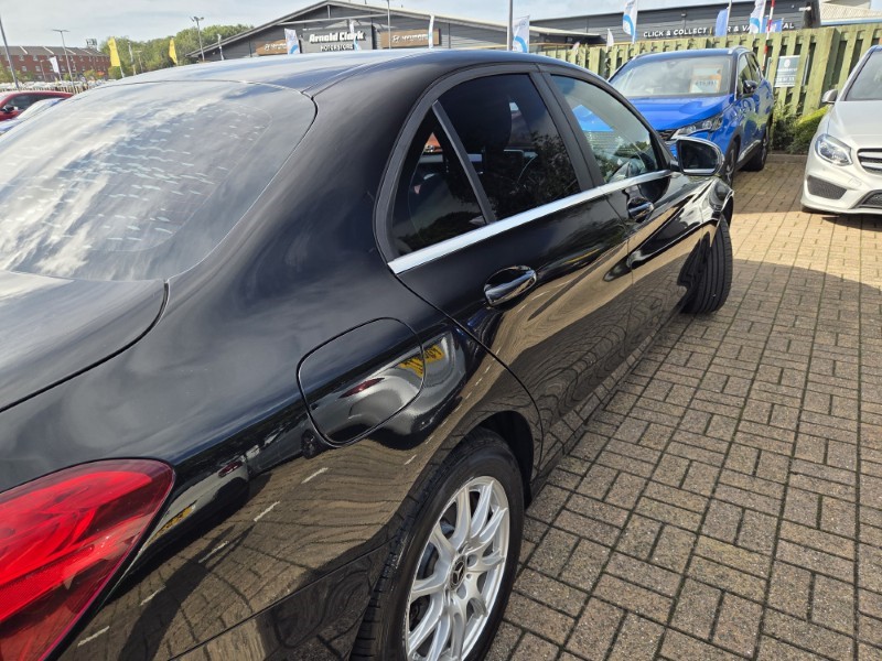 2018 (18) MERCEDES-BENZ C CLASS C200 SE 4dr 5788059