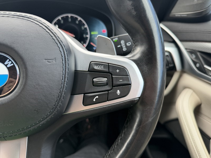 2020 (70) BMW 5 SERIES 520i M Sport 5dr Auto 5797070