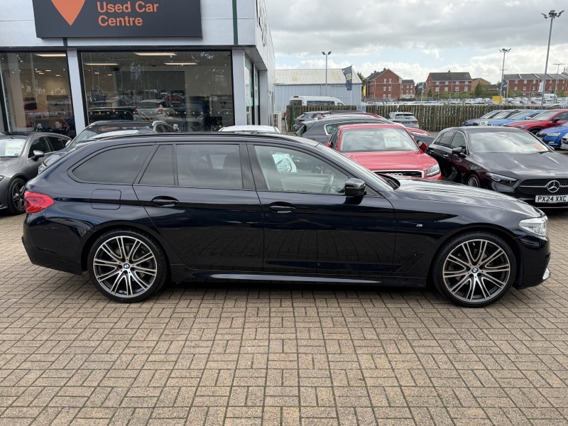 2020 (70) BMW 5 SERIES 520i M Sport 5dr Auto 5797041