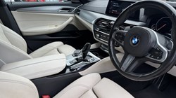 2020 (70) BMW 5 SERIES 520i M Sport 5dr Auto 5797055
