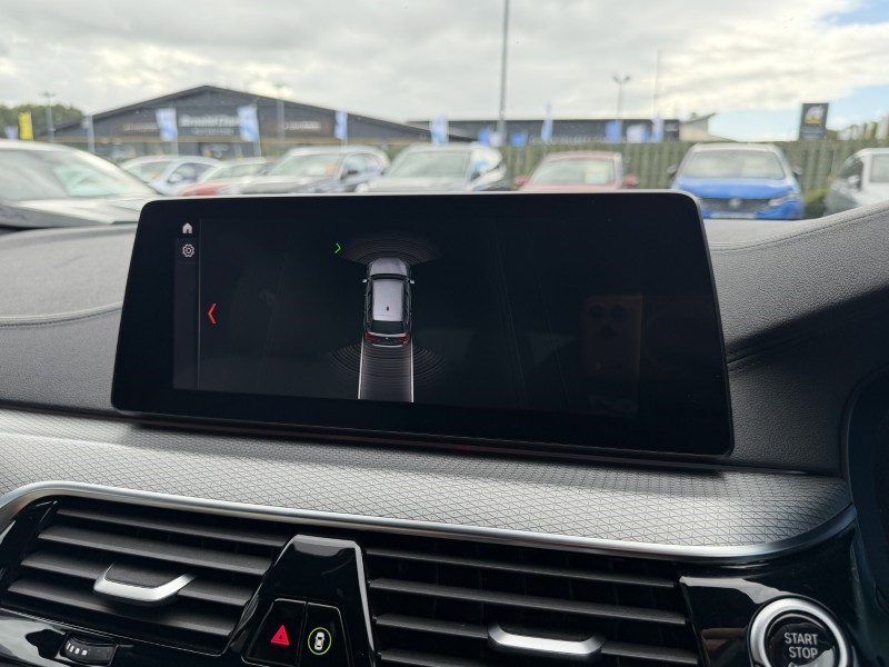 2020 (70) BMW 5 SERIES 520i M Sport 5dr Auto 5797058