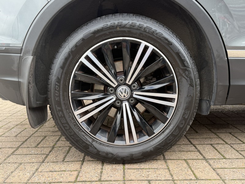 2018 (67) VOLKSWAGEN TIGUAN 2.0 TDi 150 4Motion SE Nav 5dr DSG 5797115