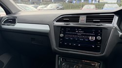 2018 (67) VOLKSWAGEN TIGUAN 2.0 TDi 150 4Motion SE Nav 5dr DSG 5797125