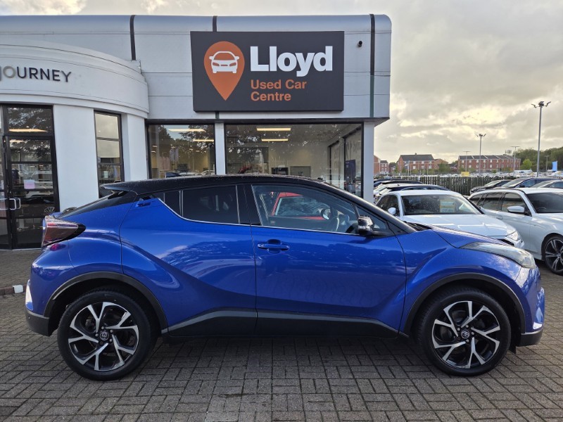 2017 (17) TOYOTA C-HR 1.2T Dynamic 5dr 5867793