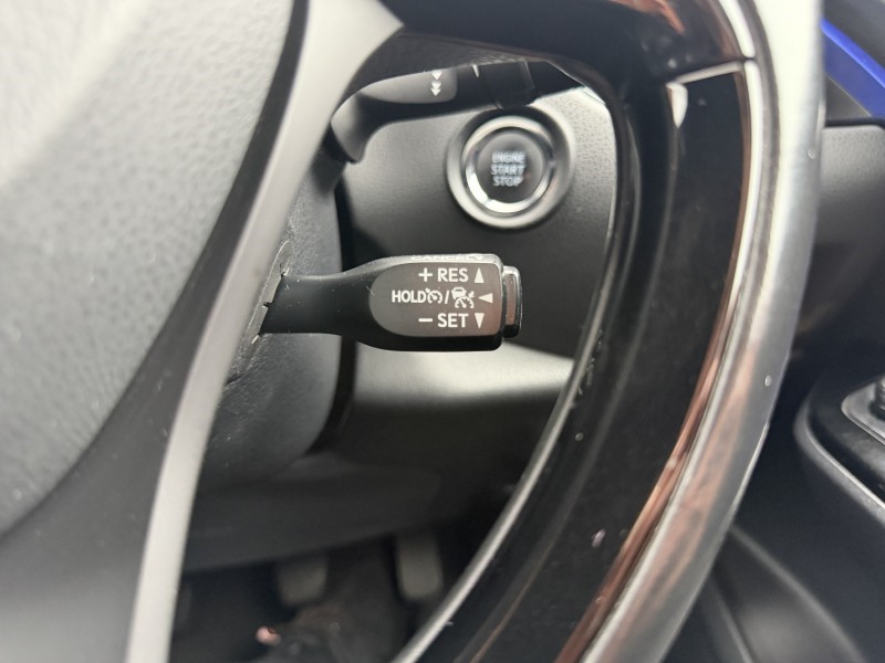 2017 (17) TOYOTA C-HR 1.2T Dynamic 5dr 5804233