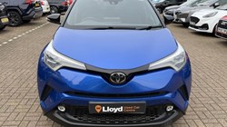 2017 (17) TOYOTA C-HR 1.2T Dynamic 5dr 5804202