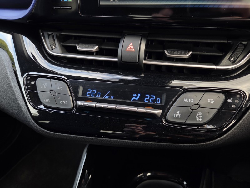 2017 (17) TOYOTA C-HR 1.2T Dynamic 5dr 5867827