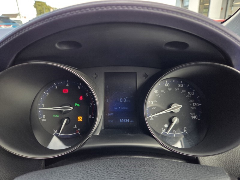 2017 (17) TOYOTA C-HR 1.2T Dynamic 5dr 5867832