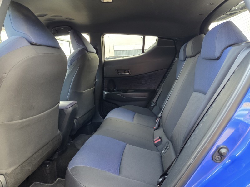 2017 (17) TOYOTA C-HR 1.2T Dynamic 5dr 5867812