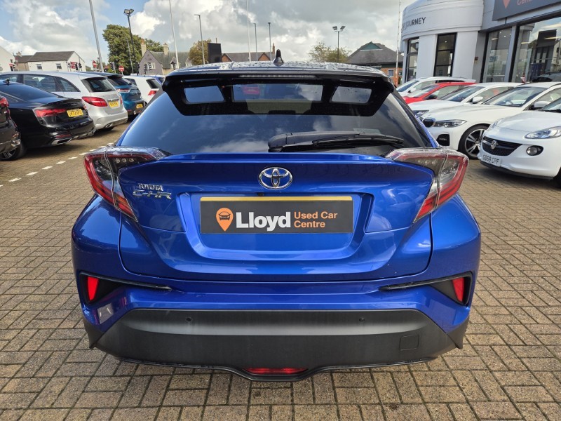 2017 (17) TOYOTA C-HR 1.2T Dynamic 5dr 5867806