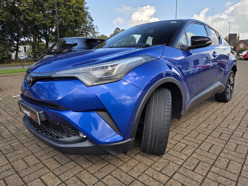 2017 (17) TOYOTA C-HR 1.2T Dynamic 5dr 5867801