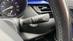 2017 (17) TOYOTA C-HR 1.2T Dynamic 5dr 5804232