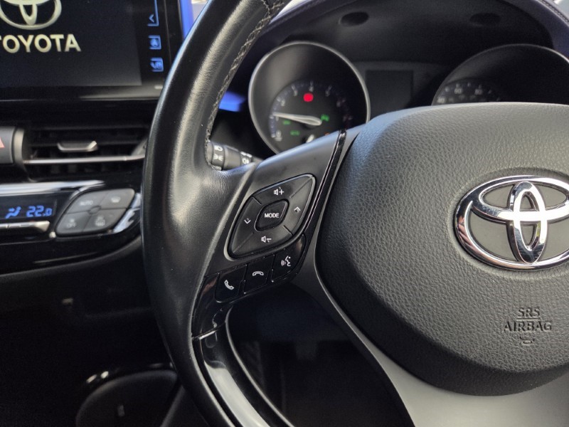 2017 (17) TOYOTA C-HR 1.2T Dynamic 5dr 5867822