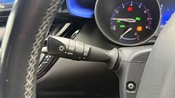 2017 (17) TOYOTA C-HR 1.2T Dynamic 5dr 5804231