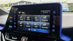 2017 (17) TOYOTA C-HR 1.2T Dynamic 5dr 5804221