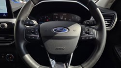 2020 (20) FORD KUGA 2.0 EcoBlue mHEV Zetec 5dr 5827408