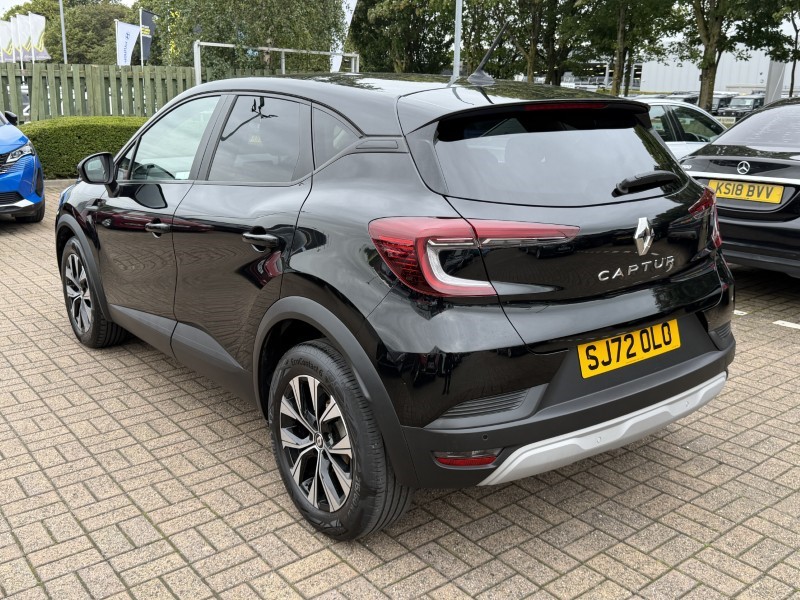2022 (72) RENAULT CAPTUR 1.0 TCE 90 Evolution 5dr 5803800