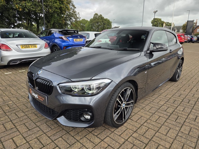 2018 (18) BMW 1 SERIES 118i [1.5] M Sport Shadow Ed 3dr Step Auto 5828359