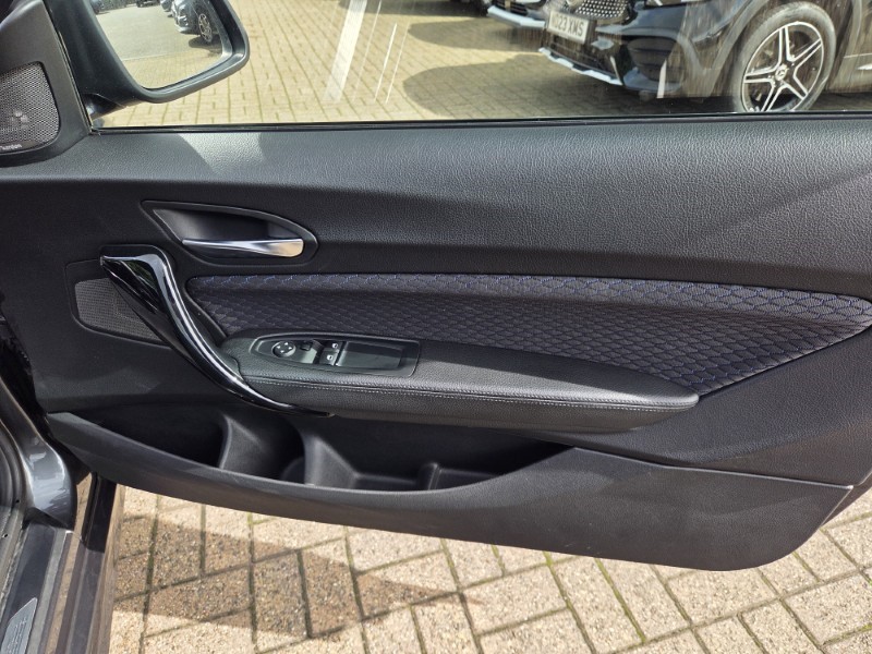 2018 (18) BMW 1 SERIES 118i [1.5] M Sport Shadow Ed 3dr Step Auto 5828380