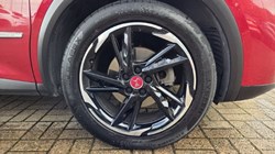 2019 (19) DS DS 7 2.0 BlueHDi Performance Line 5dr EAT8 5839023