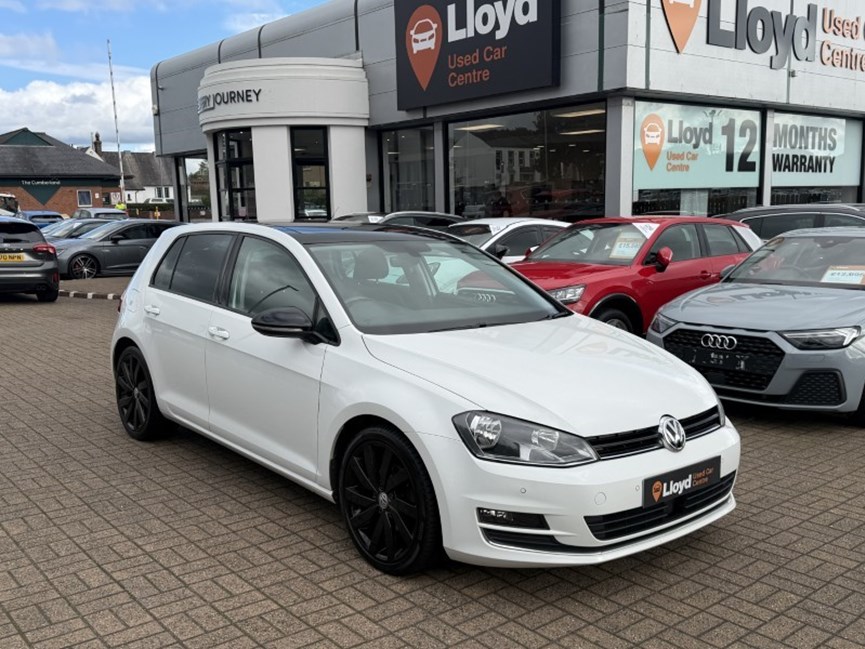 2017 (17) VOLKSWAGEN GOLF 2.0 TDI GT Edition 5dr