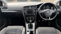 2017 (17) VOLKSWAGEN GOLF 2.0 TDI GT Edition 5dr 5820020