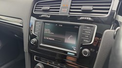 2017 (17) VOLKSWAGEN GOLF 2.0 TDI GT Edition 5dr 5820037