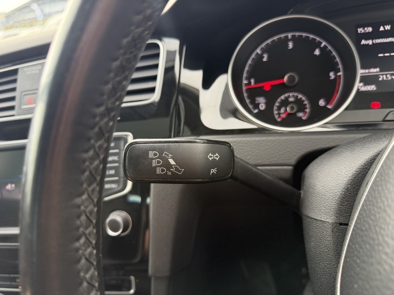 2017 (17) VOLKSWAGEN GOLF 2.0 TDI GT Edition 5dr 5820051