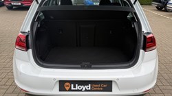 2017 (17) VOLKSWAGEN GOLF 2.0 TDI GT Edition 5dr 5820025