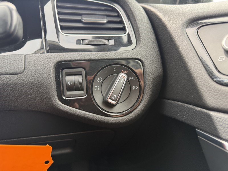 2017 (17) VOLKSWAGEN GOLF 2.0 TDI GT Edition 5dr 5820052