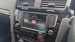 2017 (17) VOLKSWAGEN GOLF 2.0 TDI GT Edition 5dr 5820034