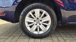 2017 (67) VOLKSWAGEN SHARAN 2.0 TDI CR BlueMotion Tech 150 SE Nav 5dr 5850274