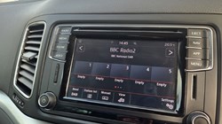 2017 (67) VOLKSWAGEN SHARAN 2.0 TDI CR BlueMotion Tech 150 SE Nav 5dr 5850309
