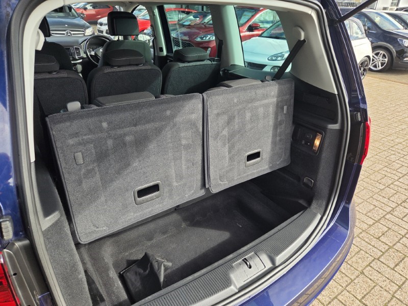 2017 (67) VOLKSWAGEN SHARAN 2.0 TDI CR BlueMotion Tech 150 SE Nav 5dr 5850288