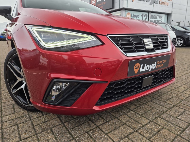 2022 (72) SEAT IBIZA 1.0 TSI 95 FR Edition 5dr 5840365