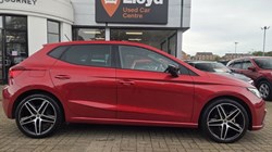 2022 (72) SEAT IBIZA 1.0 TSI 95 FR Edition 5dr 5840358