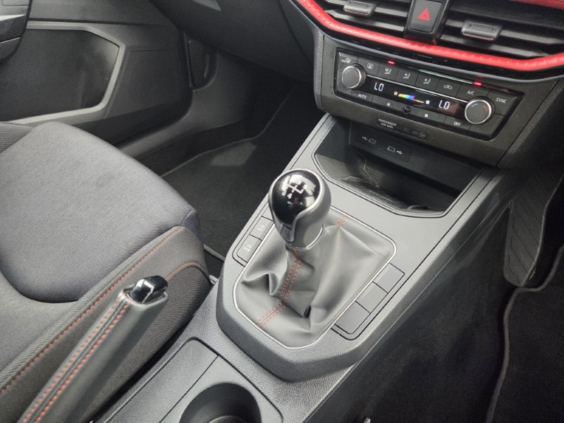 2022 (72) SEAT IBIZA 1.0 TSI 95 FR Edition 5dr 5840391