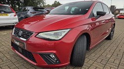2022 (72) SEAT IBIZA 1.0 TSI 95 FR Edition 5dr 5840366