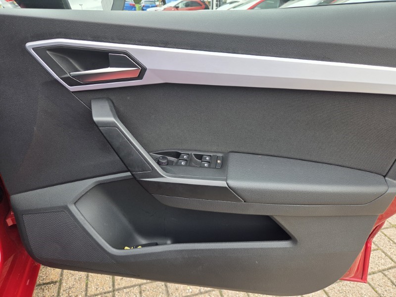 2022 (72) SEAT IBIZA 1.0 TSI 95 FR Edition 5dr 5840386