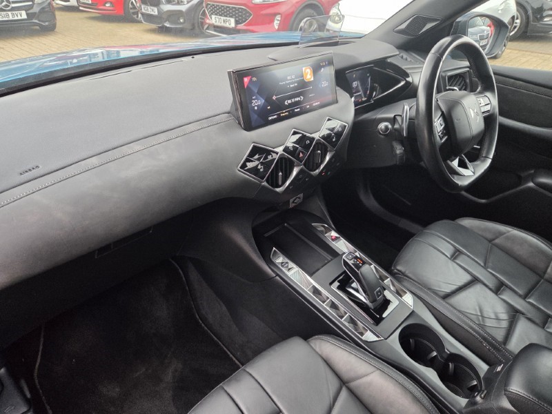 2019 (19) DS DS 3 1.2 PureTech 155 Ultra Prestige 5dr EAT8 5843188