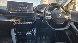 2020 (70) PEUGEOT 2008 1.2 PureTech Allure Premium 5dr 5883232