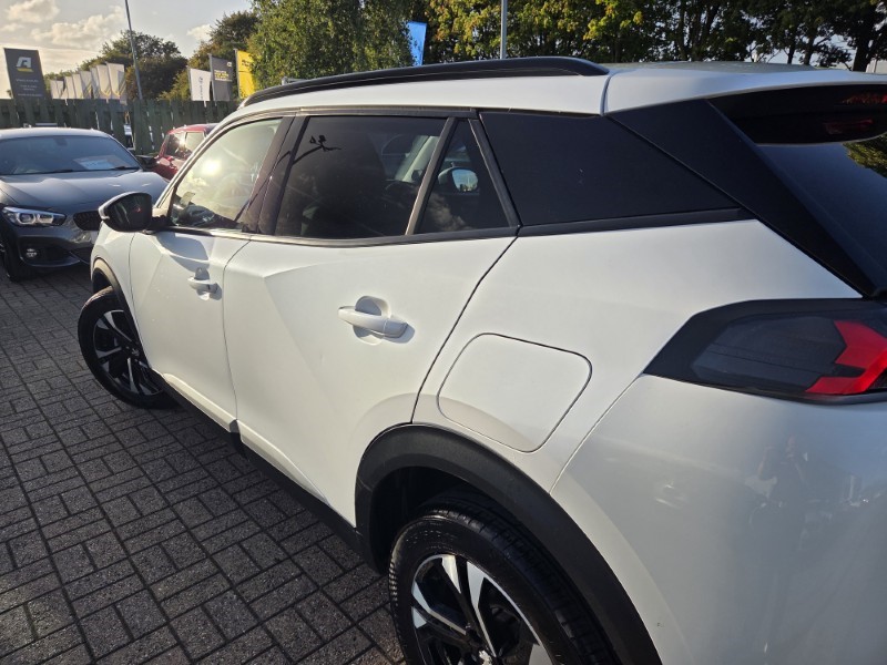 2020 (70) PEUGEOT 2008 1.2 PureTech Allure Premium 5dr 5883221