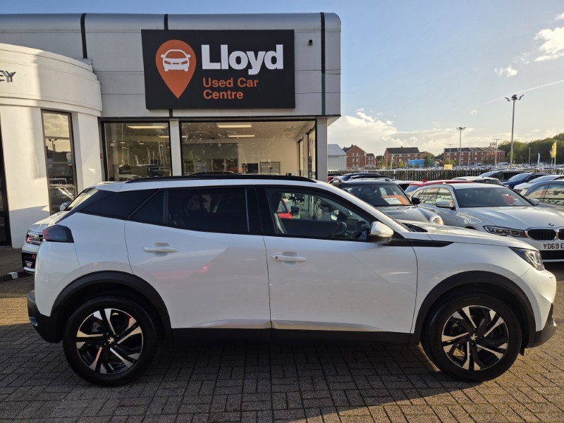 2020 (70) PEUGEOT 2008 1.2 PureTech Allure Premium 5dr 5883212
