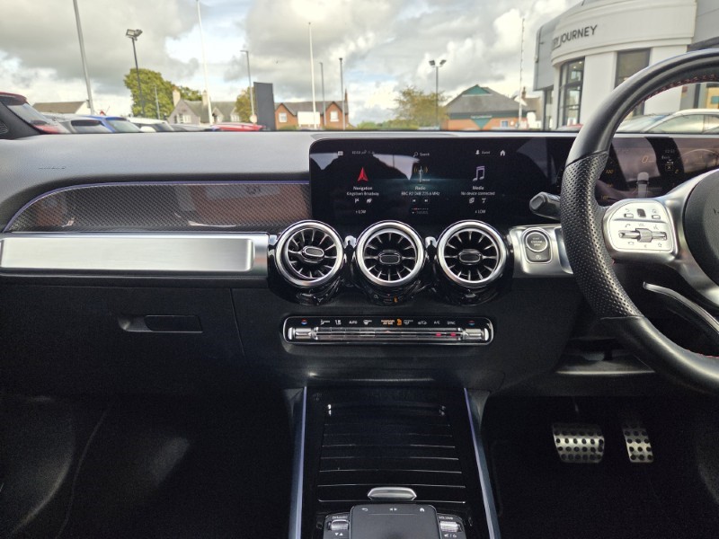 2023 (23) MERCEDES-BENZ GLB 200 AMG Line Executive 5dr 7G-Tronic 5828729