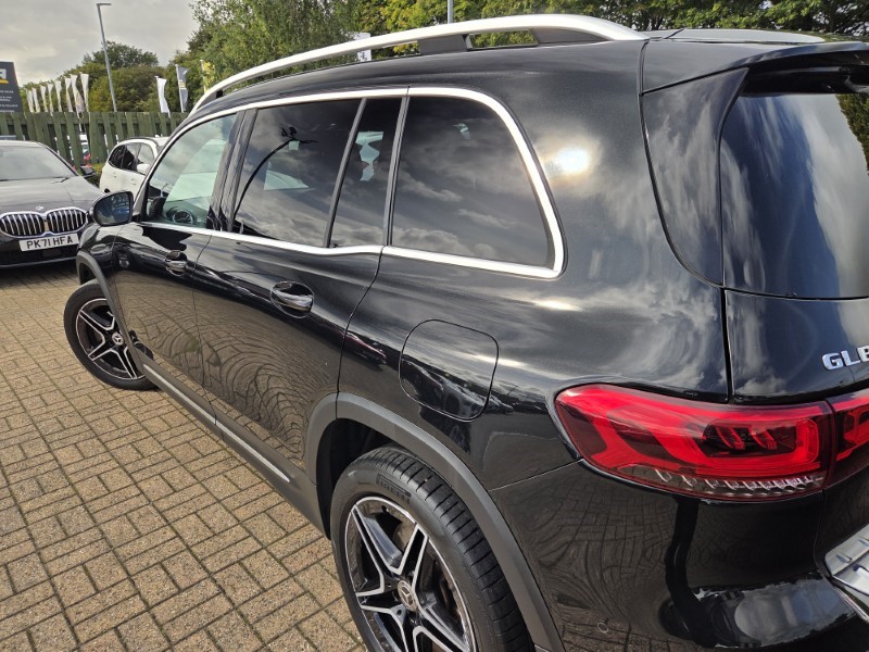2023 (23) MERCEDES-BENZ GLB 200 AMG Line Executive 5dr 7G-Tronic 5828715